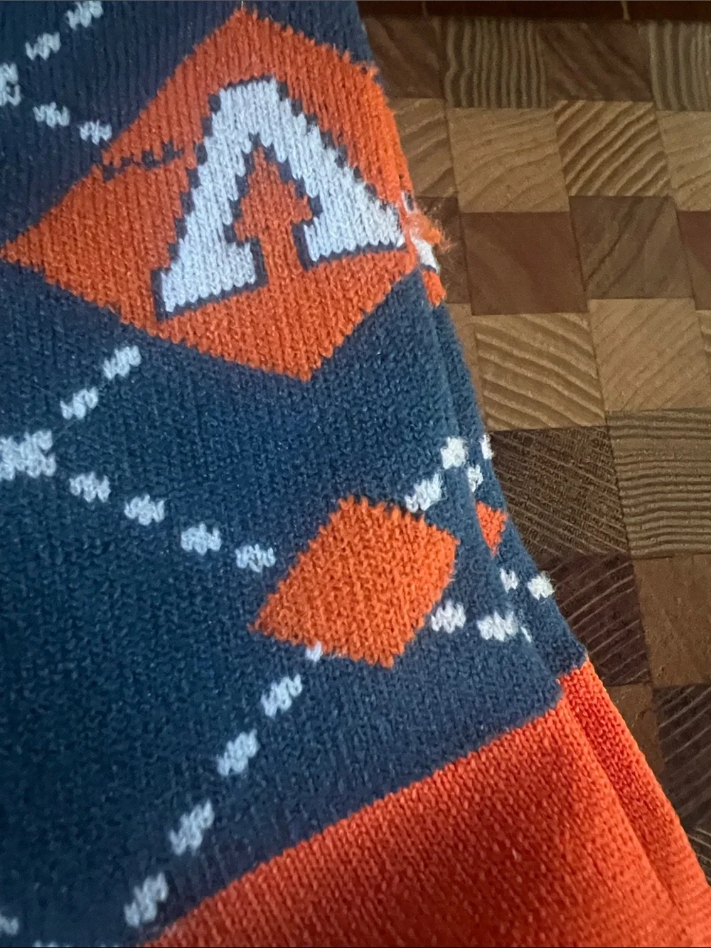Men's Virginia Official Collegiate Argyle Knit Crew Socks